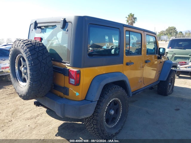 1C4BJWDG3EL292071 Jeep Wrangler Unlimited Sport