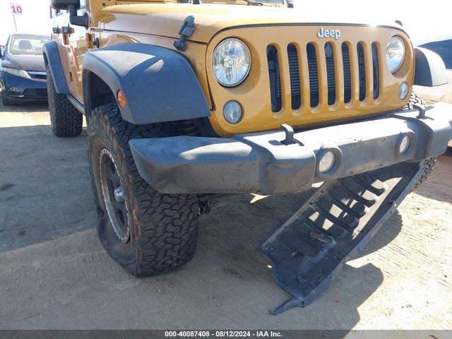1C4BJWDG3EL292071 Jeep Wrangler Unlimited Sport