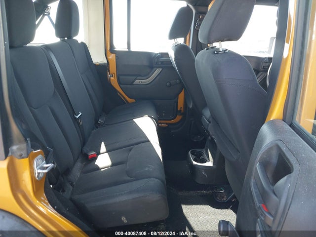 1C4BJWDG3EL292071 Jeep Wrangler Unlimited Sport