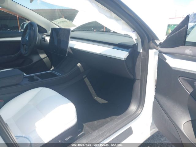 5YJ3E1EAXNF360164 Tesla Model 3 Rear-wheel Drive