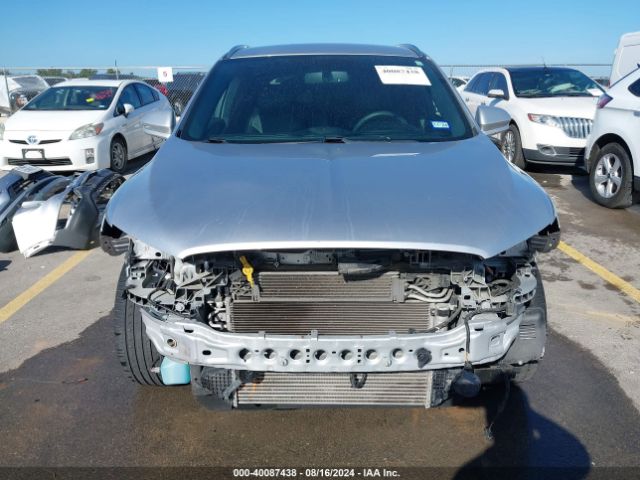 5LMCJ1D90KUL17077 Lincoln Mkc Standard