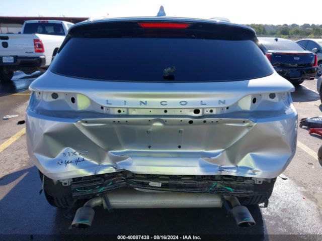 5LMCJ1D90KUL17077 Lincoln Mkc Standard