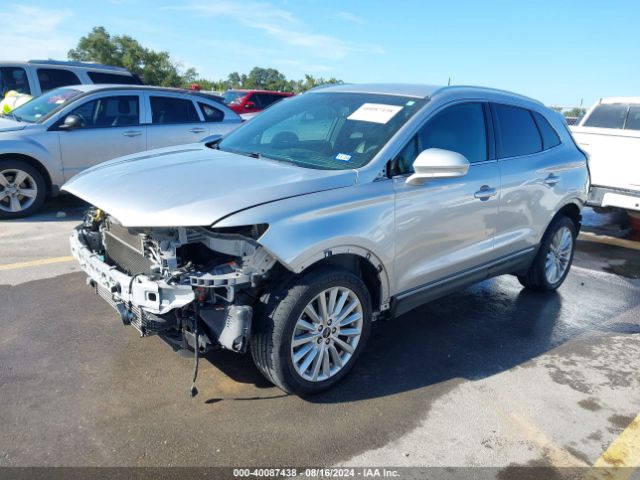 5LMCJ1D90KUL17077 Lincoln Mkc Standard