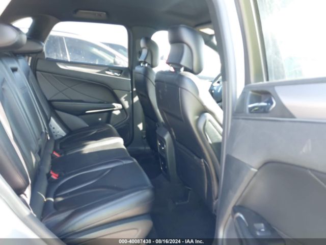 5LMCJ1D90KUL17077 Lincoln Mkc Standard