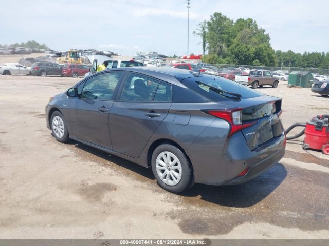 JTDKARFU6K3069409 Toyota Prius Le