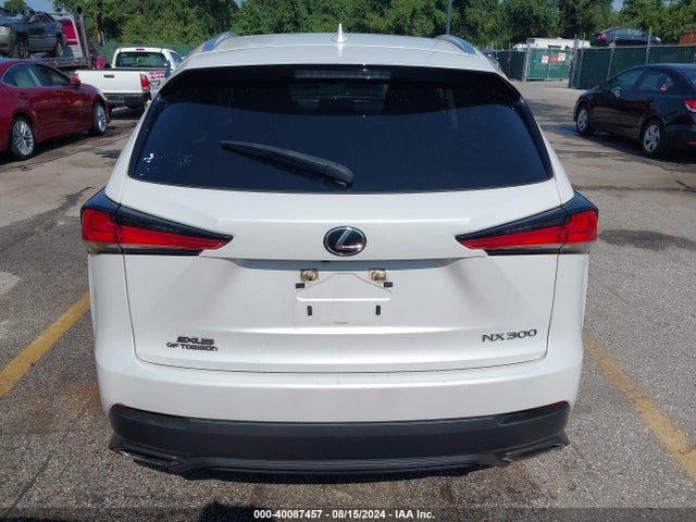 Lexus NX 300 2021 JTJDARDZ8M5026136 Image 16