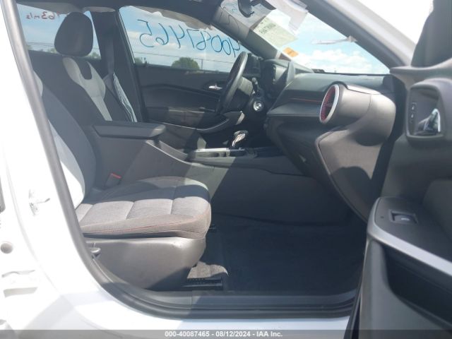 KL77LGE27RC047124 Chevrolet Trax Fwd 1rs