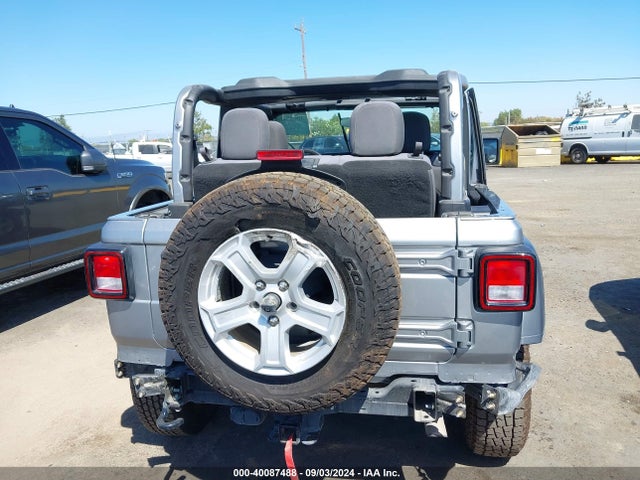 1C4GJXAN6KW545182 Jeep Wrangler Sport S 4x4