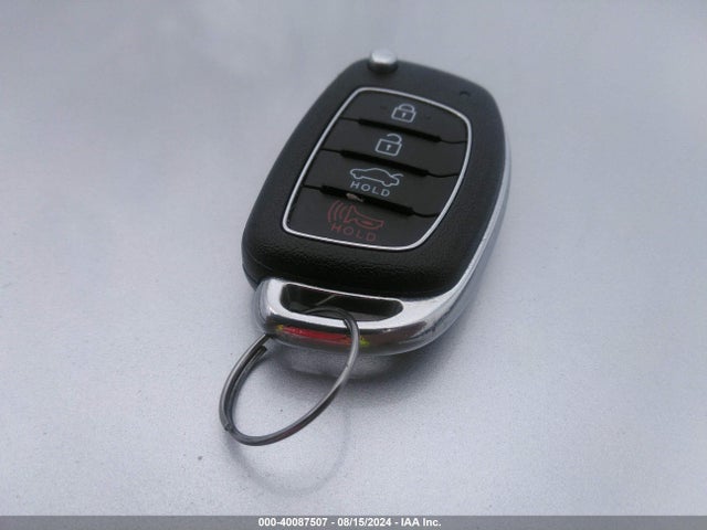 Hyundai SONATA SE 2018 5NPE24AF4JH696294 Image 11