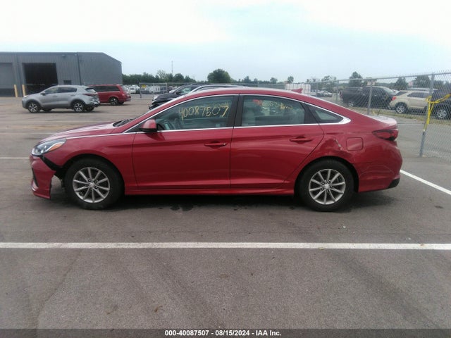 Hyundai SONATA SE 2018 5NPE24AF4JH696294 Image 14