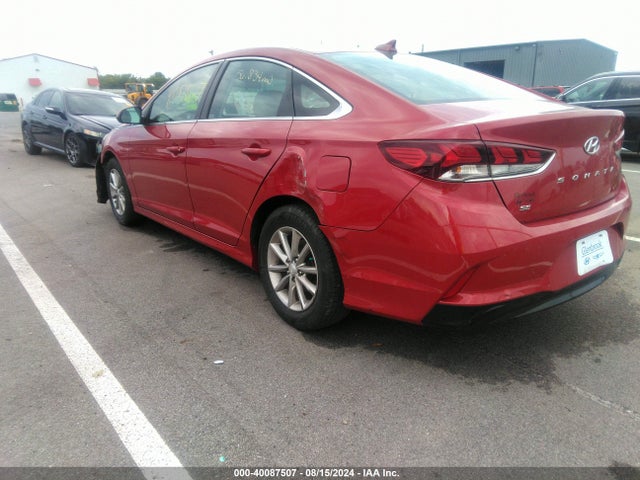 Hyundai SONATA SE 2018 5NPE24AF4JH696294 Image 3