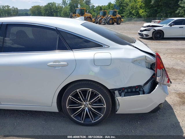 Toyota Avalon Touring 2019 4T1BZ1FB9KU034961 Image 18