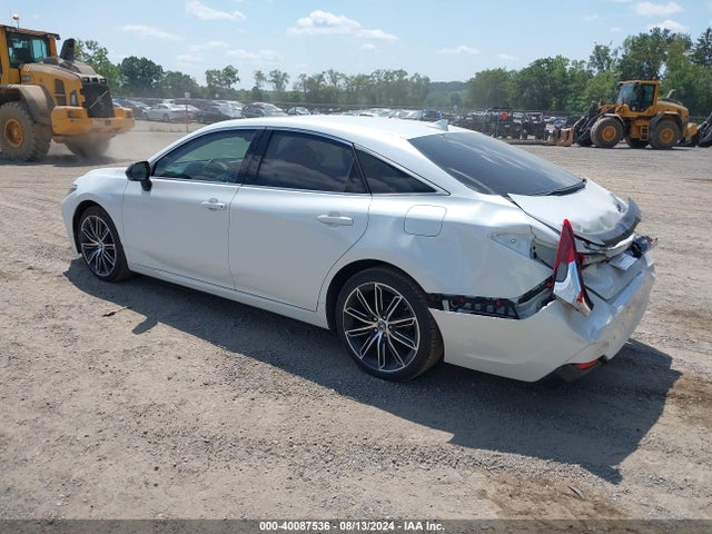 Toyota Avalon Touring 2019 4T1BZ1FB9KU034961 Image 3