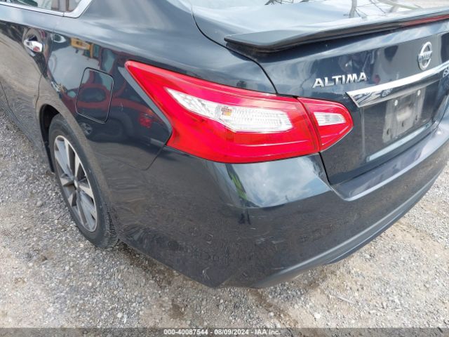 2017 NISSAN ALTIMA 1N4AL3AP9HC217104 Photo 5