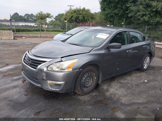 Nissan Altima 2.5 S 2015 1N4AL3AP4FC230632 Image 2