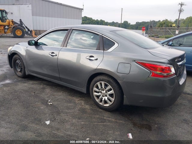 Nissan Altima 2.5 S 2015 1N4AL3AP4FC230632 Image 3