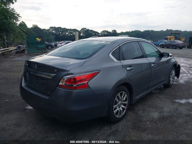 Nissan Altima 2.5 S 2015 1N4AL3AP4FC230632 Image 4