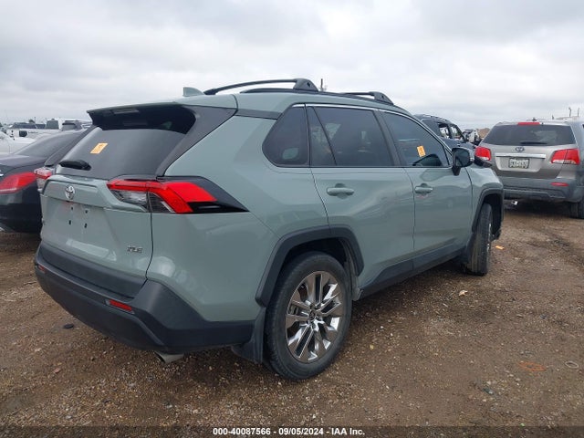Toyota Rav4 Xle Premium 2021 2T3C1RFV6MW184041 Image 4