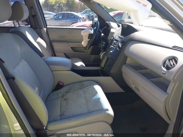 5FNYF4H24FB041109 Honda PILOT LX