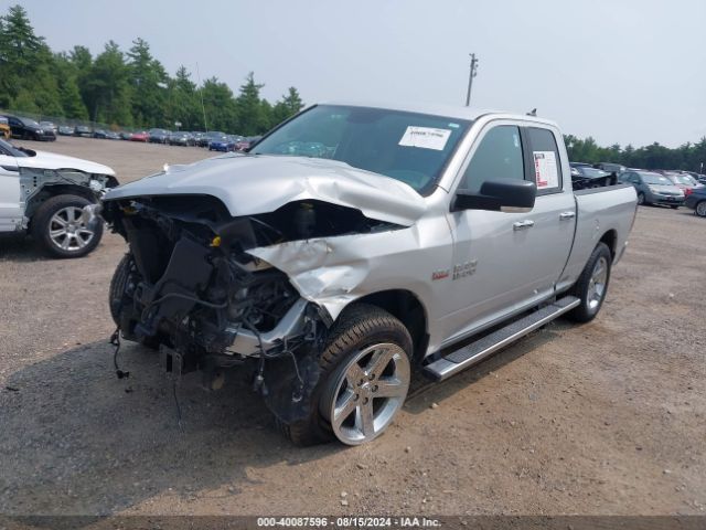 1C6RR7GT5JS153279 RAM 1500 Big Horn Quad Cab 4x4 6'4 Box