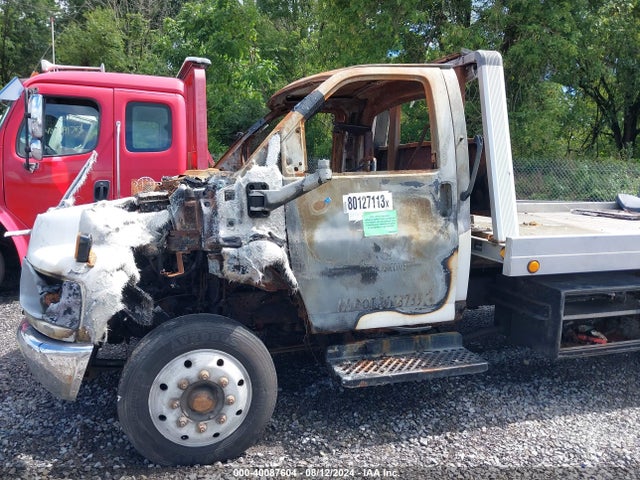 2004 Chevrolet Cc5500 მანქანა იყიდება აუქციონზე, vin: 1GBE5C1164F504379, აუქციონის ნომერი: 40087604