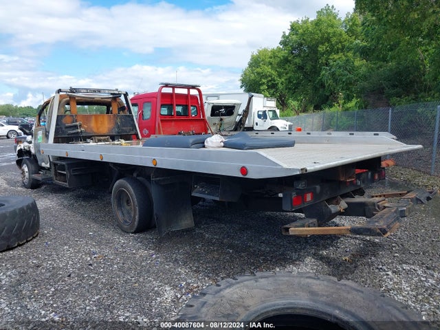 2004 Chevrolet Cc5500 მანქანა იყიდება აუქციონზე, vin: 1GBE5C1164F504379, აუქციონის ნომერი: 40087604