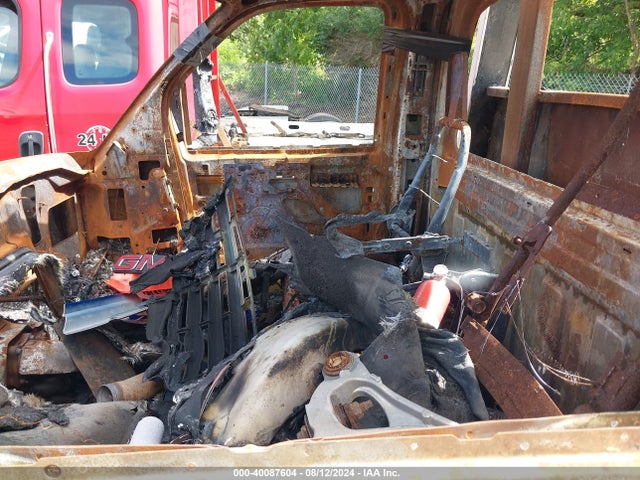 2004 Chevrolet Cc5500 მანქანა იყიდება აუქციონზე, vin: 1GBE5C1164F504379, აუქციონის ნომერი: 40087604