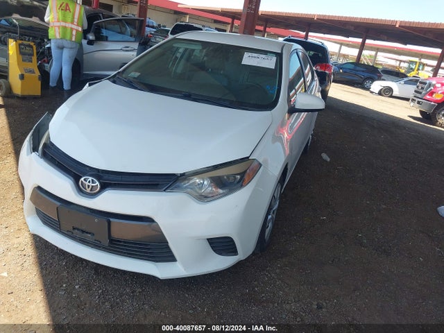 Toyota COROLLA LE 2016 5YFBURHE7GP377961 Image 2