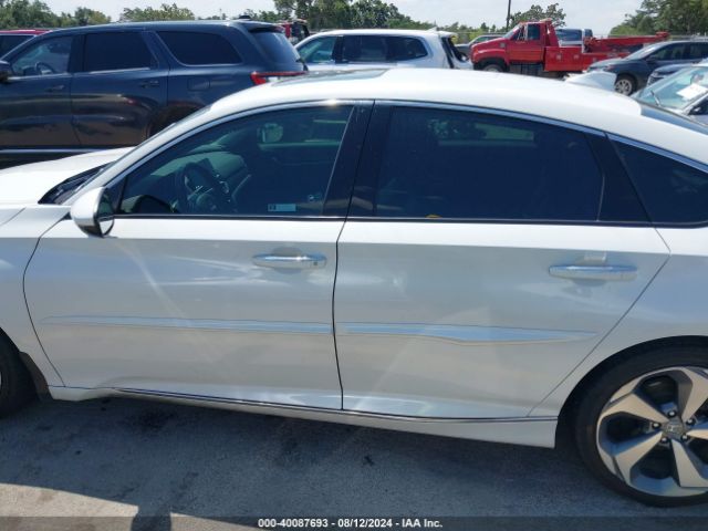 1HGCV2F93KA034545 Honda Accord Touring 2.0t