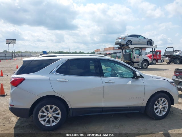 Chevrolet EQUINOX LT 2018 3GNAXJEV0JL384772 Image 12