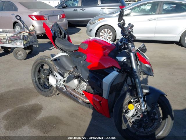 2022 DUCATI STREETFIGHTER ZDMFAKYW2NB002750