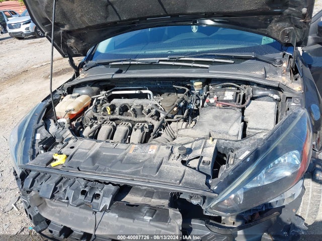 Ford FOCUS SE 2015 1FADP3F28FL299385 Image 10