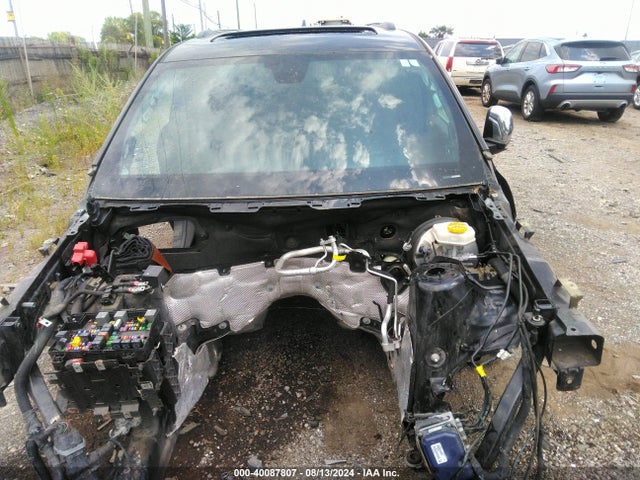 1C4RJFBG9JC137570 Jeep Grand Cherokee Limited 4x4
