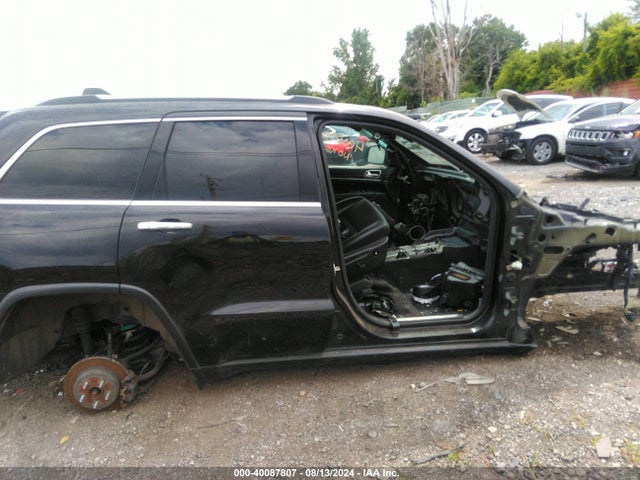 1C4RJFBG9JC137570 Jeep Grand Cherokee Limited 4x4