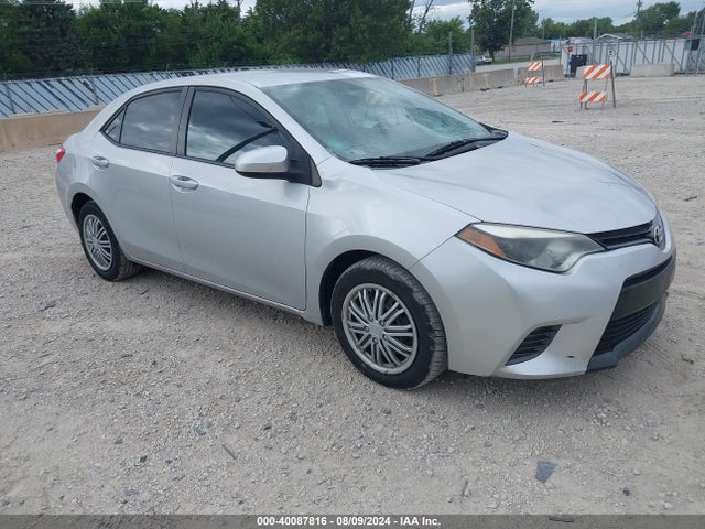 Toyota COROLLA LE 2015 5YFBURHEXFP355564 zdjęcie główne