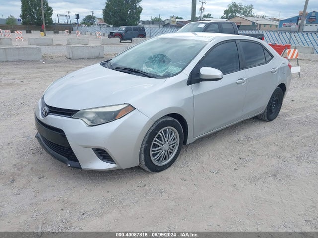 Toyota COROLLA LE 2015 5YFBURHEXFP355564 Image 2