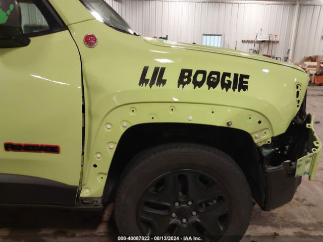 ZACCJBCB1JPH28215 Jeep Renegade Trailhawk 4x4