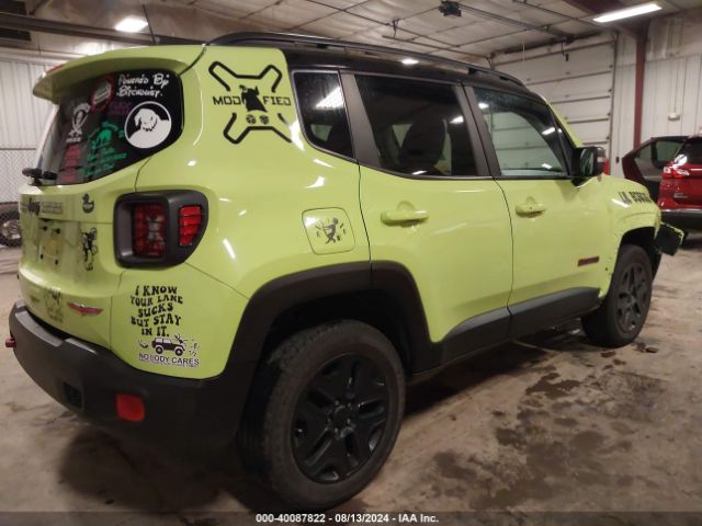 ZACCJBCB1JPH28215 Jeep Renegade Trailhawk 4x4
