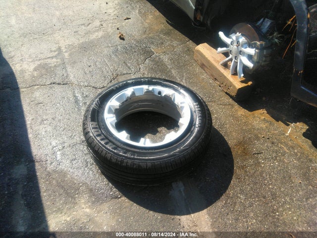 1C4PJMCB2KD237536 Jeep Cherokee Latitude 4x4