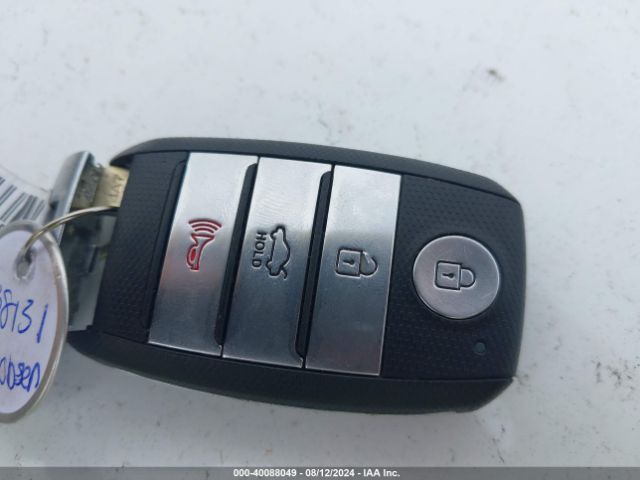 5XXGT4L1XHG172743 KIA Optima Lx Turbo