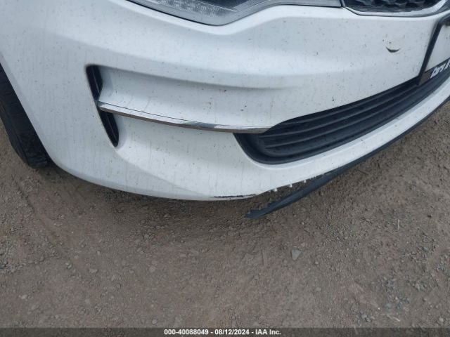 5XXGT4L1XHG172743 KIA Optima Lx Turbo
