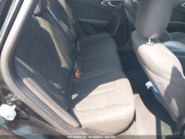 1C3CCCAB7GN154258 Chrysler 200 Limited