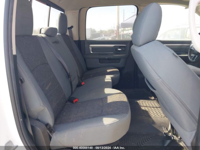 1C6RR6TT3KS572040 RAM 1500 Classic Big Horn  4x2 6'4 Box