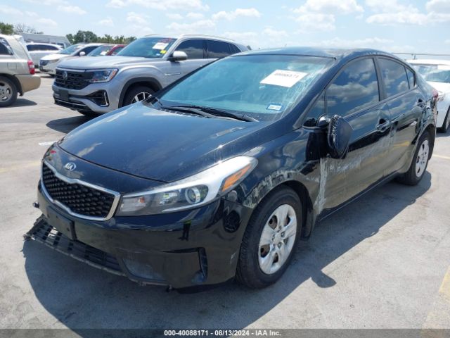 3KPFK4A77JE192985 KIA FORTE LX