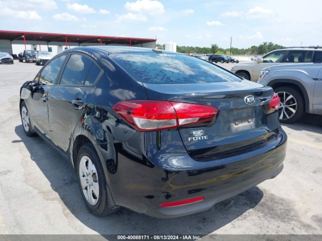 3KPFK4A77JE192985 KIA FORTE LX