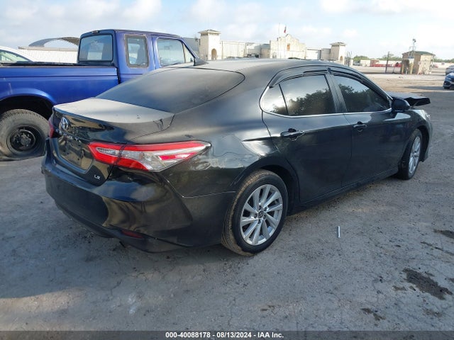 Toyota CAMRY LE 2020 4T1C11AK2LU328187 Image 4