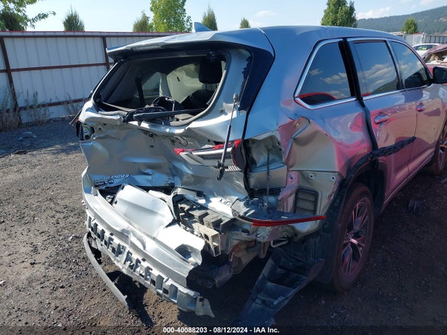 Toyota Highlander Le Plus 2017 5TDBZRFH8HS363185 Image 21