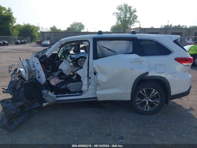5TDBZRFH1HS462365 Toyota Highlander Le