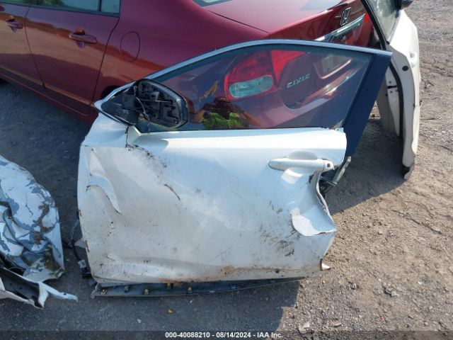 5TDBZRFH1HS462365 Toyota Highlander Le