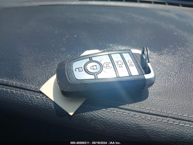 Ford Mustang Ecoboost Premium 2018 1FATP8UH7J5145537 Image 11